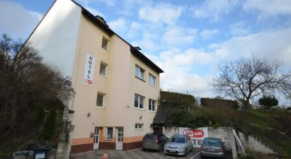 On Air Hotel<br/>Ostopovice