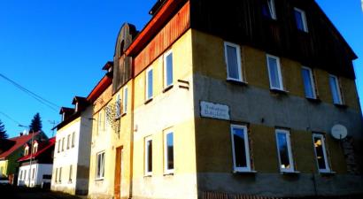 Penzion U Zlatého jelena<br/>Pernink