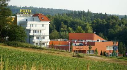 Hotel Akademie Naháč<br/>Chocerady