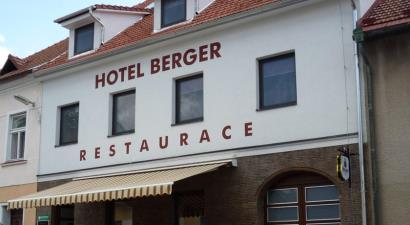Hotel Berger<br/>Kamenice nad Lipou